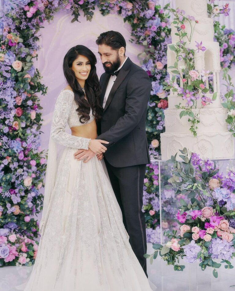 Beautiful Indian wedding photographed by Stuart Wood.