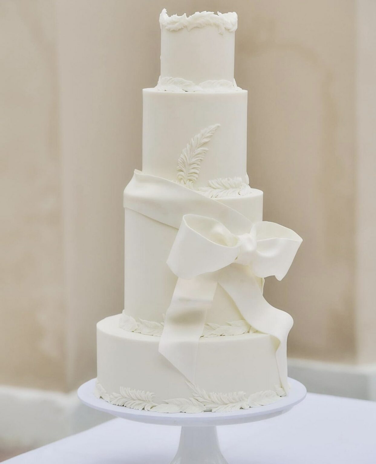 The Latest and Wedding Cake Trends 2024 and 2025 Events Atelier